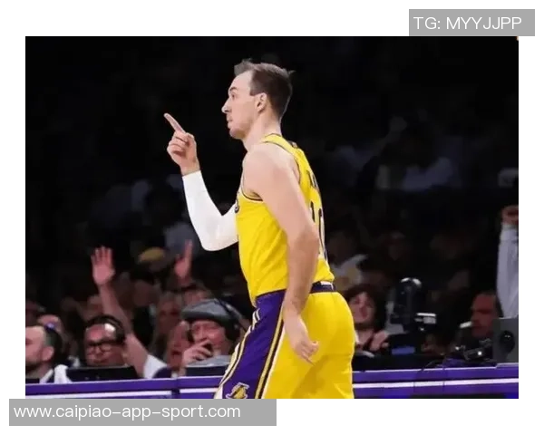 湖人主场球迷提前退场败给残阵太阳令人失望